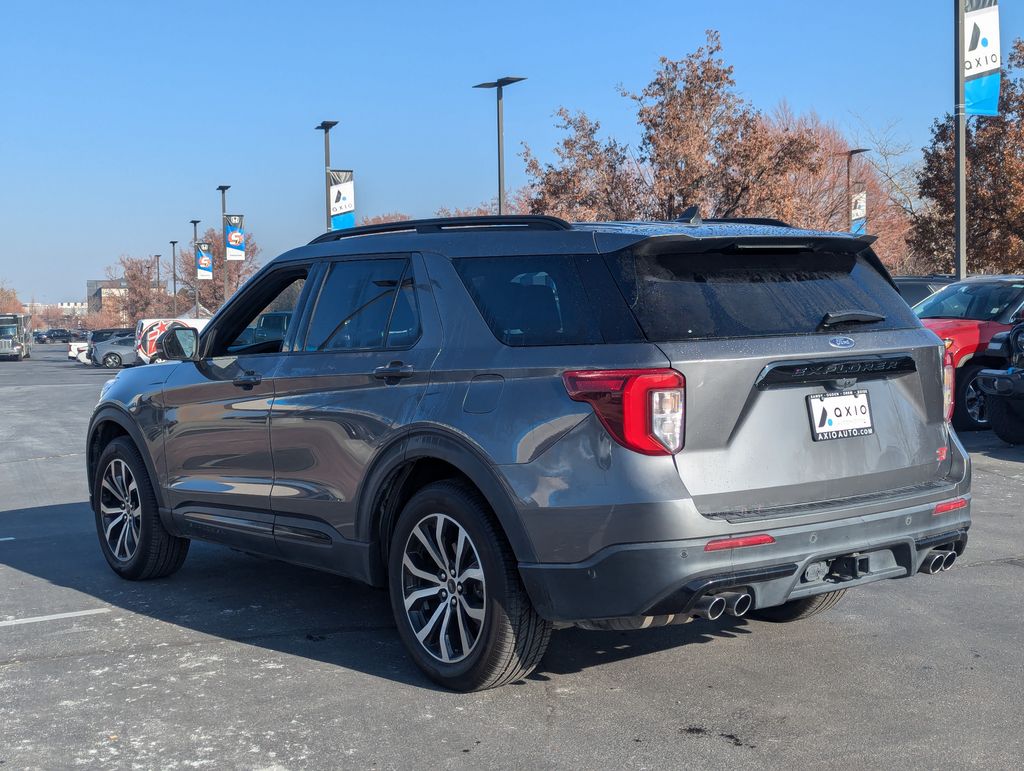 2021 Ford Explorer ST 8