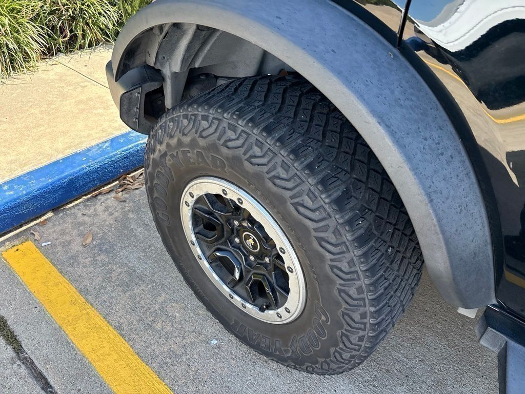 2022 Ford Bronco Base Black at Cook Ford