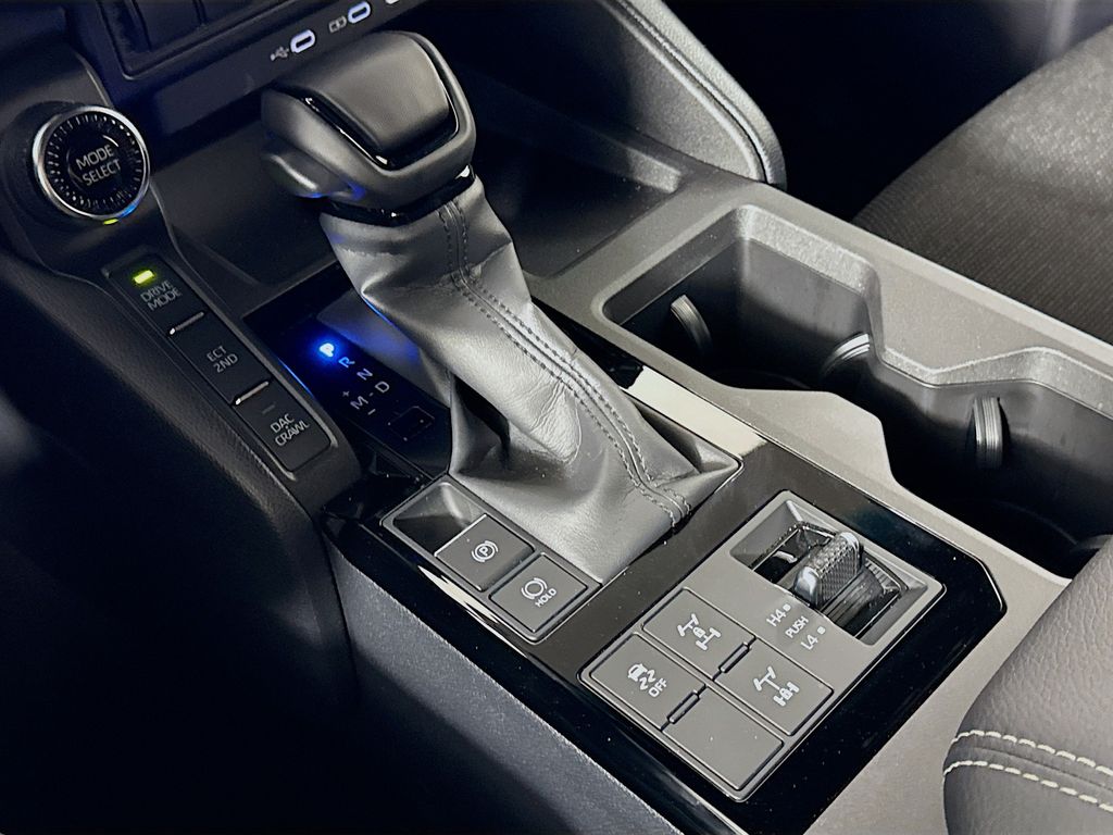 Thumbnail: 2025 Toyota Land Cruiser - 17