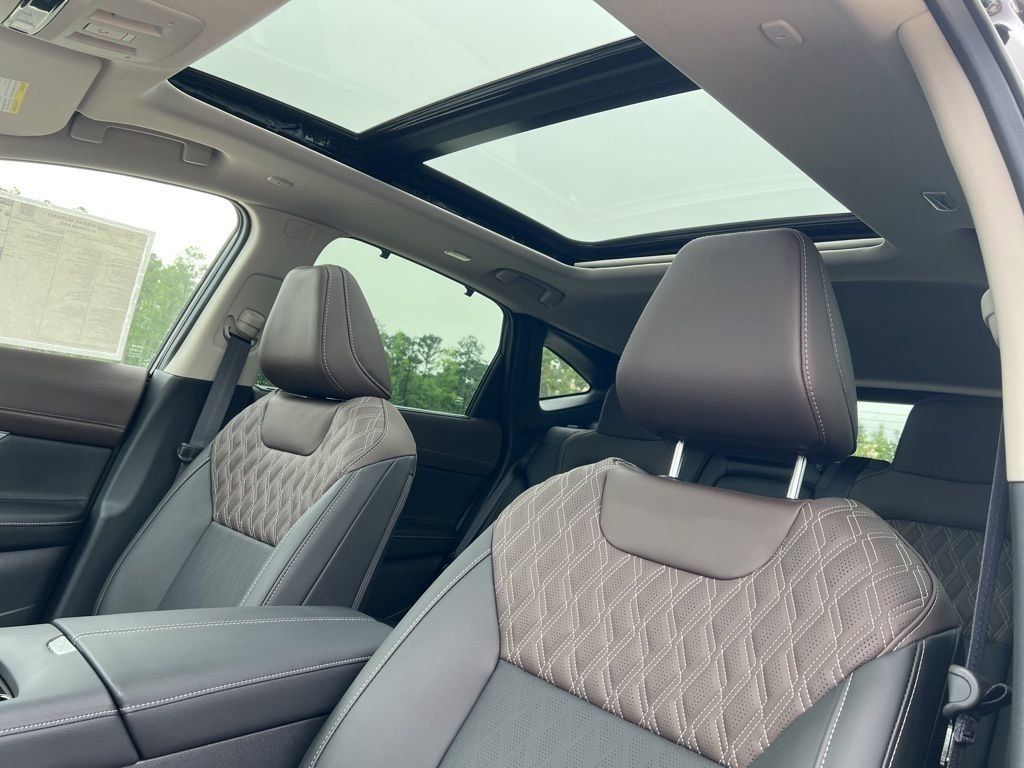 2025 Super Black Nissan Murano Platinum AWD SUV