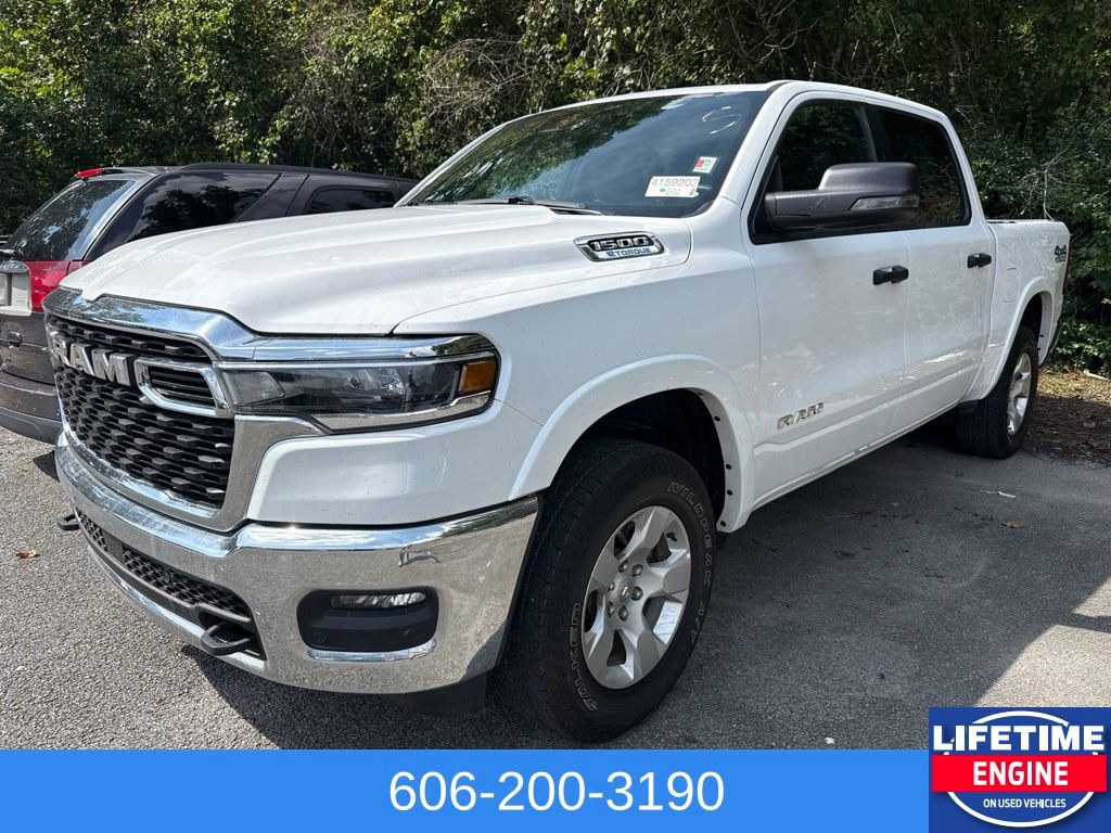 Bright White Clearcoat 2025 RAM 1500 Pickup Truck Four-Wheel Drive 8-Speed Automatic