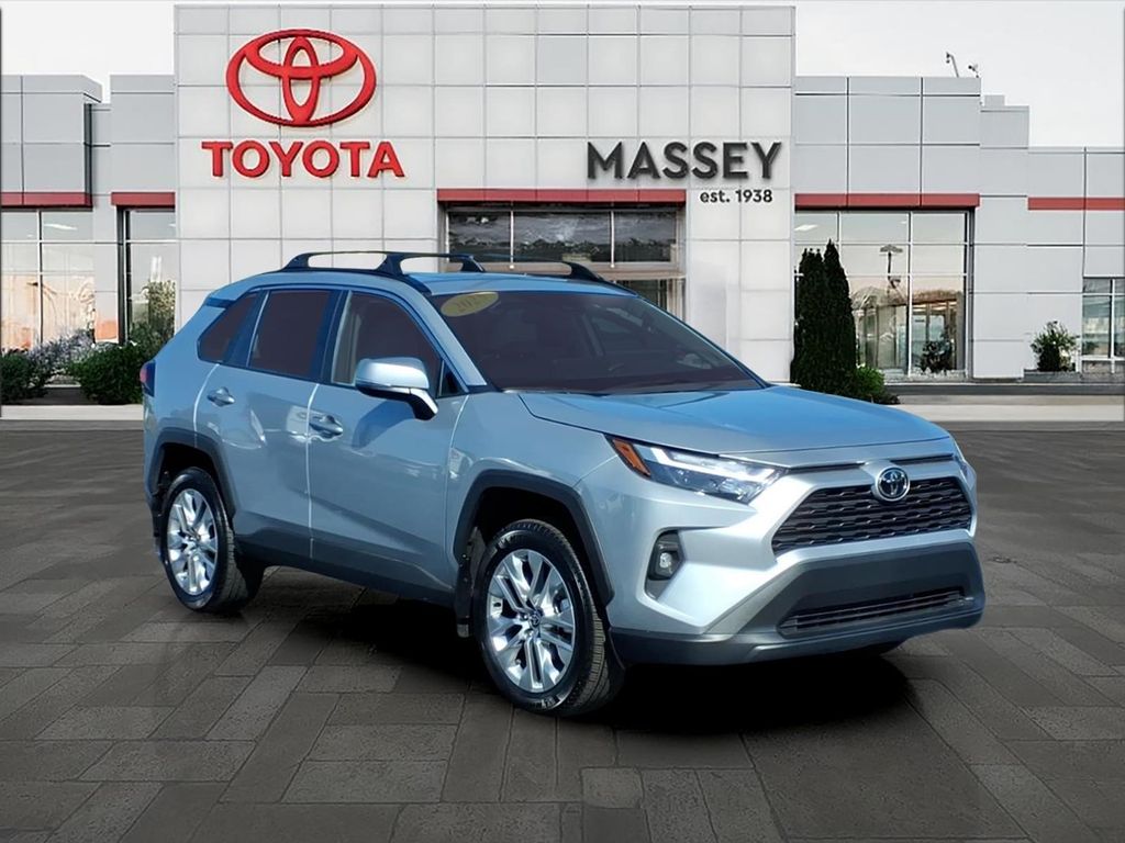 Silver Sky Metallic 2025 Toyota RAV4 SUV / Crossover Front-Wheel Drive 8-Speed Automatic