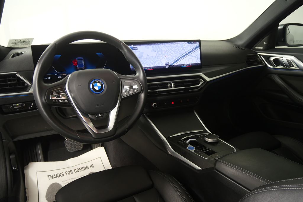 Thumbnail: 2023 BMW i4 - 17