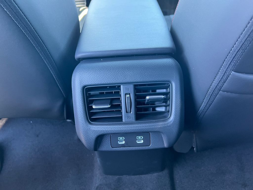 Thumbnail: 2025 Acura ADX - 21