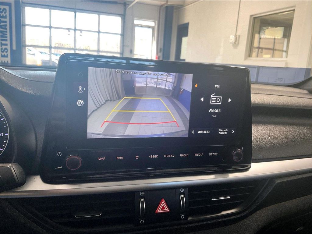 2024 Kia Forte — photo 19