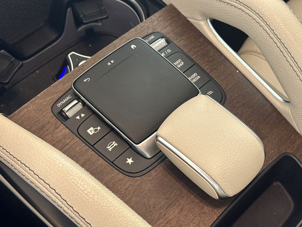 2021 Emerald Green Mercedes-Benz GLE 350 RWD SUV