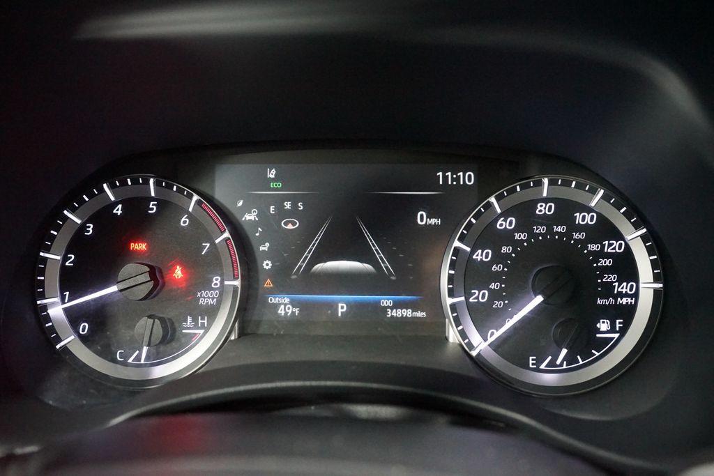 Thumbnail: 2023 Toyota Highlander - 15