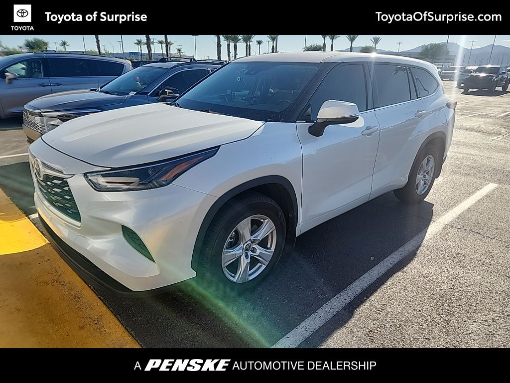 Thumbnail: 2022 Toyota Highlander - 1