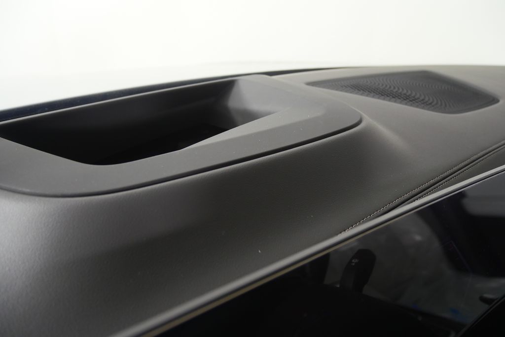 Thumbnail: 2026 BMW X7 - 20