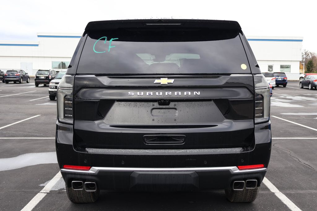 2025 Chevrolet Suburban High Country 4