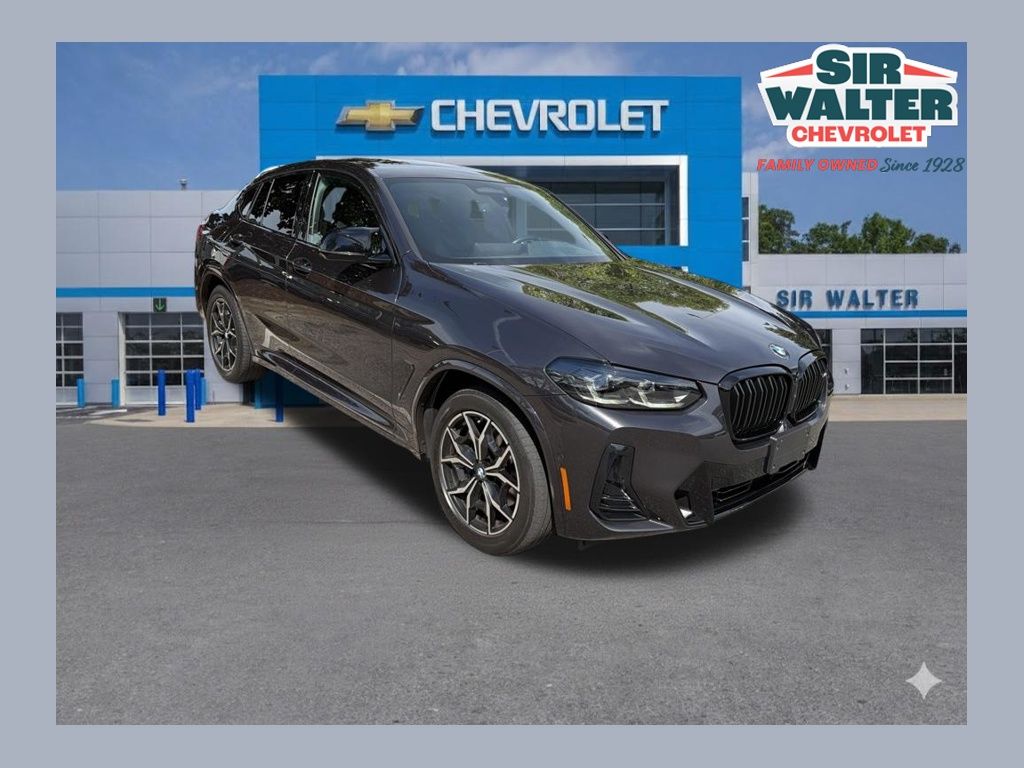 2023 BMW X4 M40i AWD