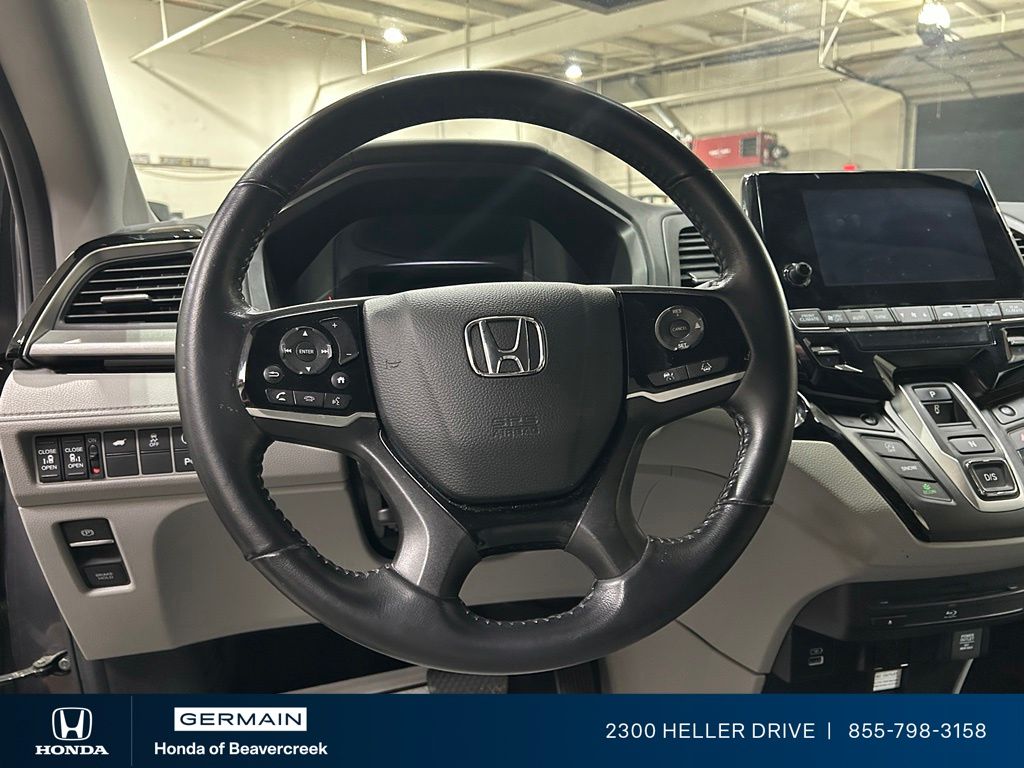 Used 2024 Gray Honda Touring image 16