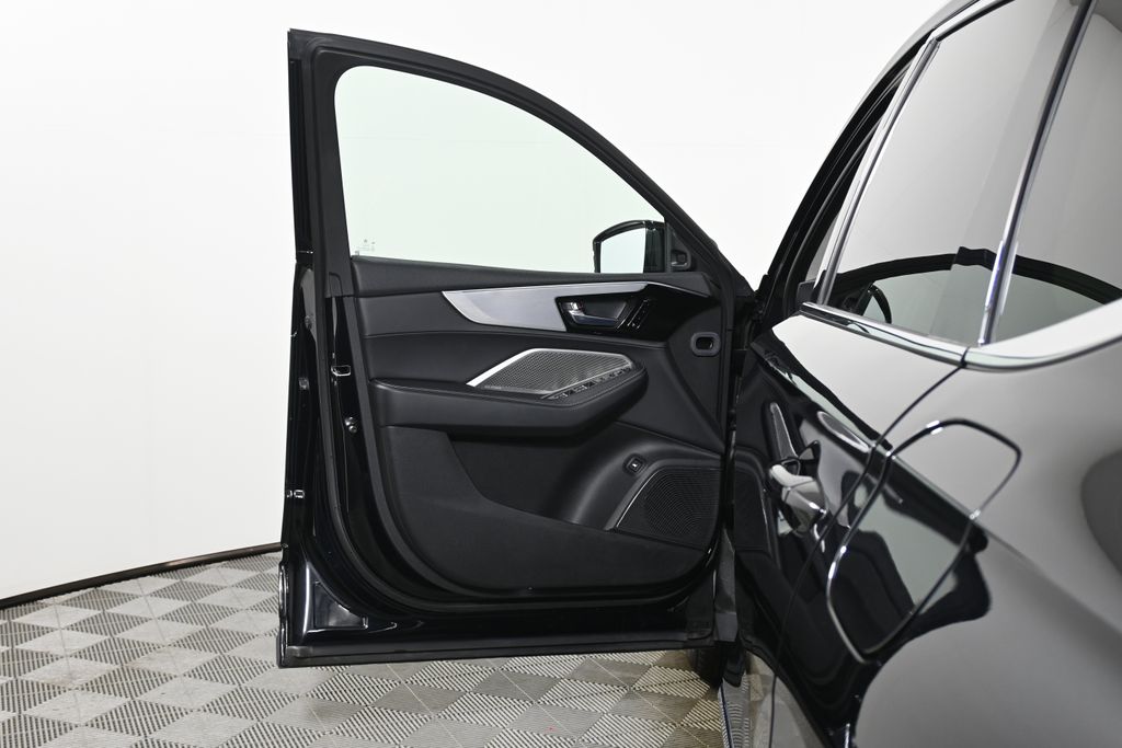 Thumbnail: 2024 Acura MDX - 31