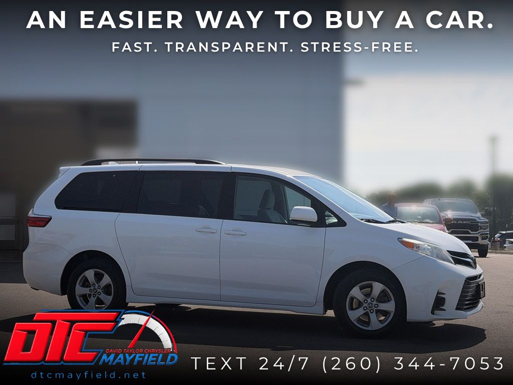 Super White 2019 Toyota Sienna Minivan Front-Wheel Drive 8-Speed Automatic