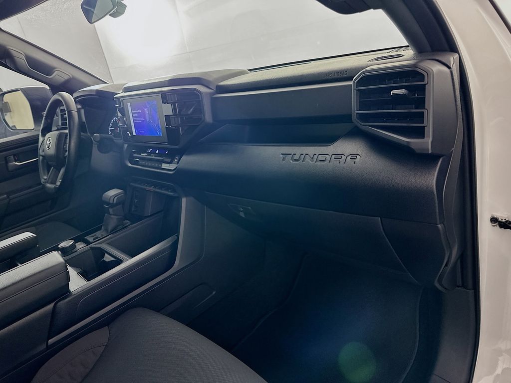 Thumbnail: 2025 Toyota Tundra - 29