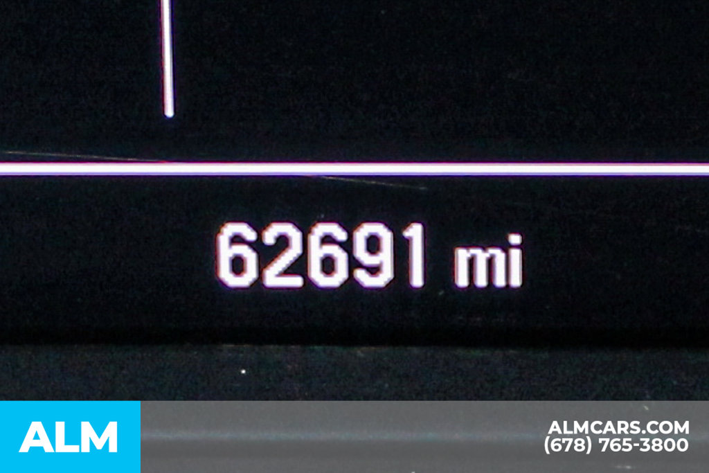 Used 2024 White Chevrolet LT image 37