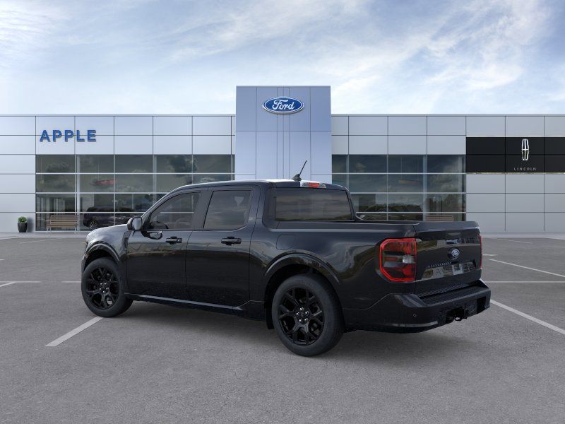 2026 Ford Maverick Lobo Standard