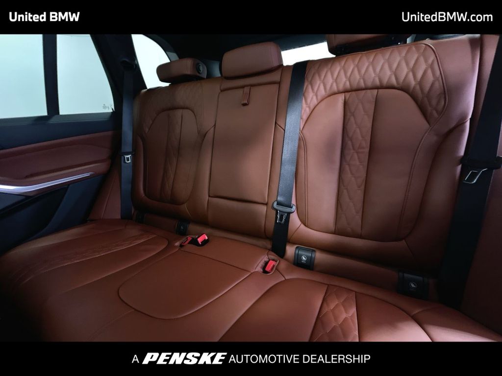 Thumbnail: 2026 BMW X5 - 21