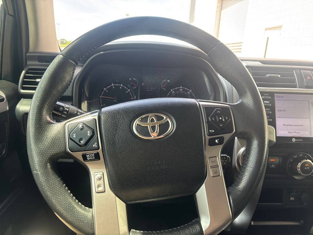 2022 Toyota 4Runner SR5 Premium - Photo 20