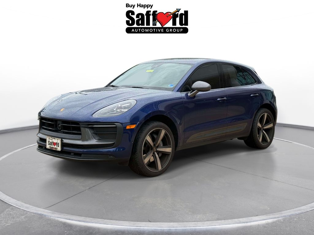 2023 Porsche Macan T