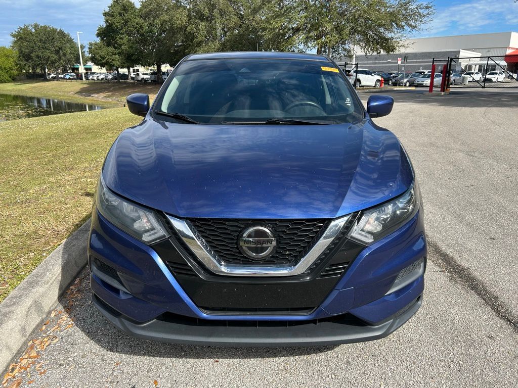 Thumbnail: 2020 Nissan Rogue Sport - 8
