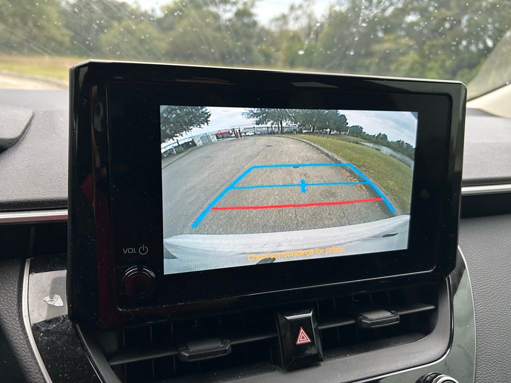 Thumbnail: 2025 Toyota Corolla - 24