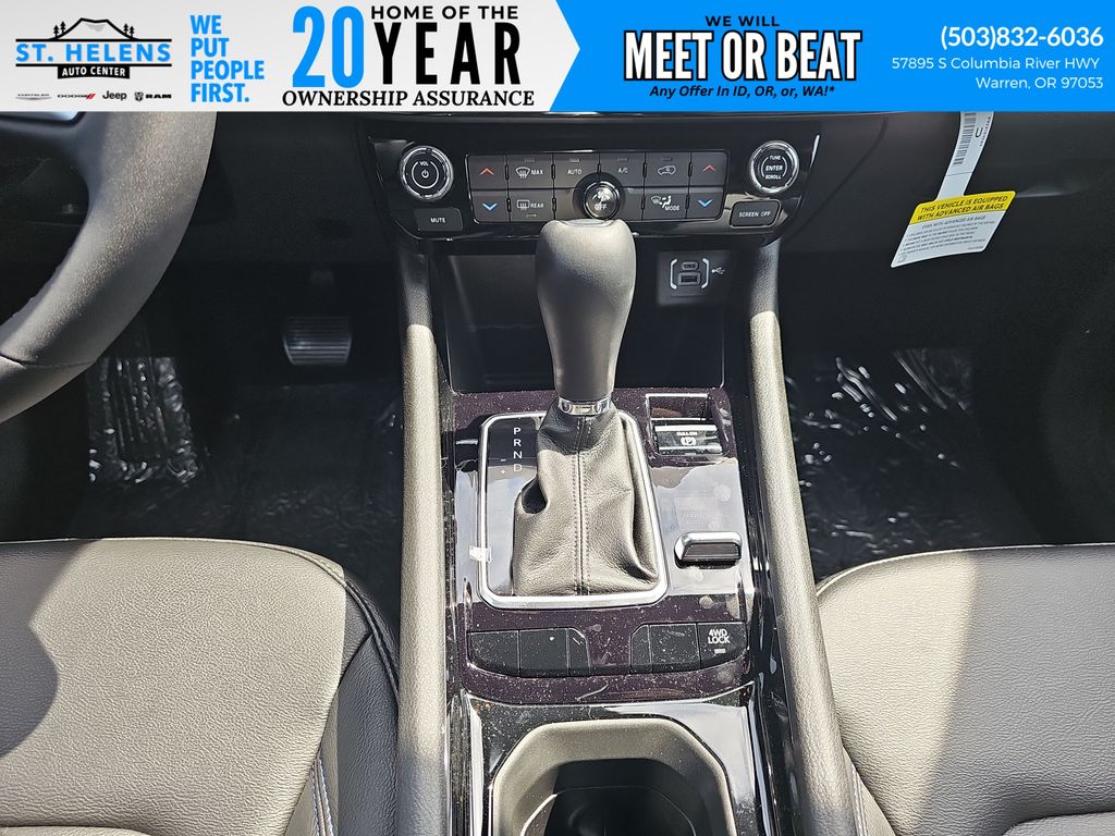 2025 Jeep Compass Limited - Photo 24