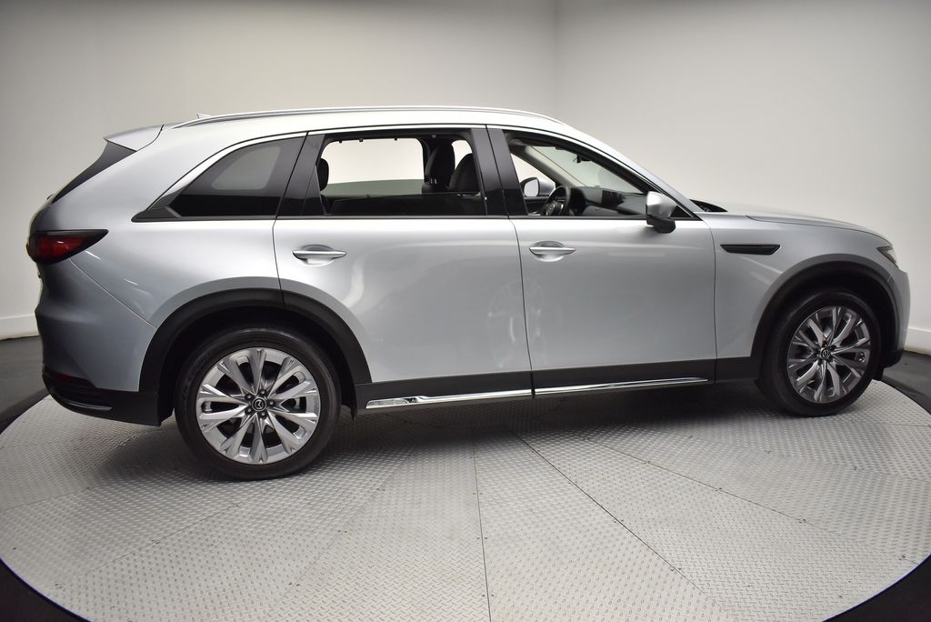 Thumbnail: 2024 Mazda CX-90 - 4
