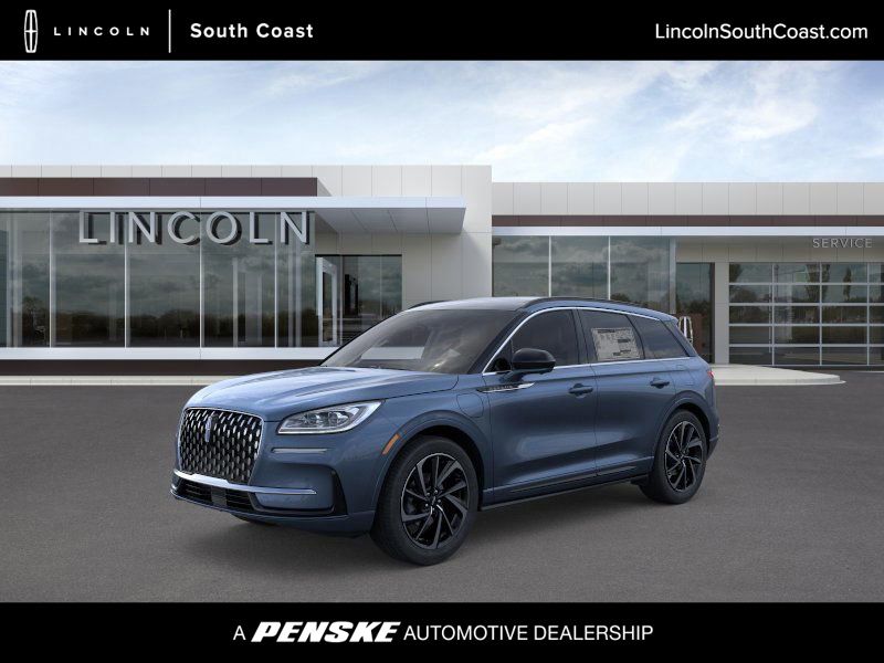 Thumbnail: 2025 Lincoln Corsair - 1