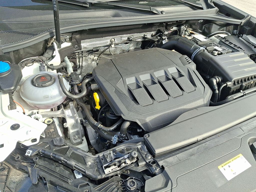 Thumbnail: 2025 Audi Q3 - 30