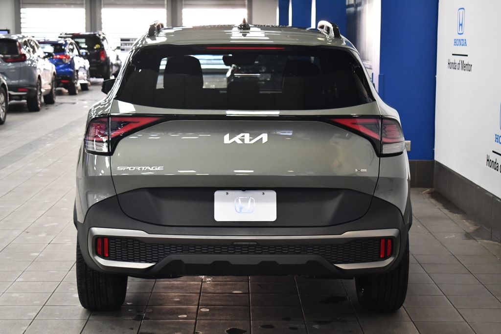 Thumbnail: 2023 Kia Sportage - 4