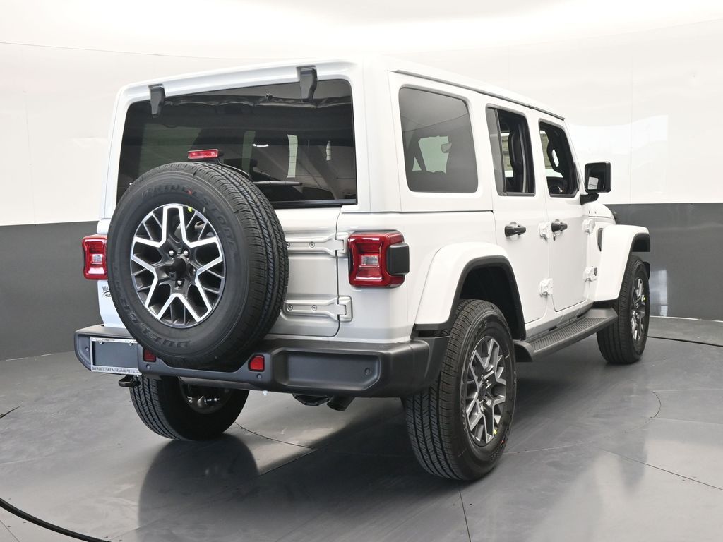 New 2026 Bright White Clearcoat Jeep Sahara image 5