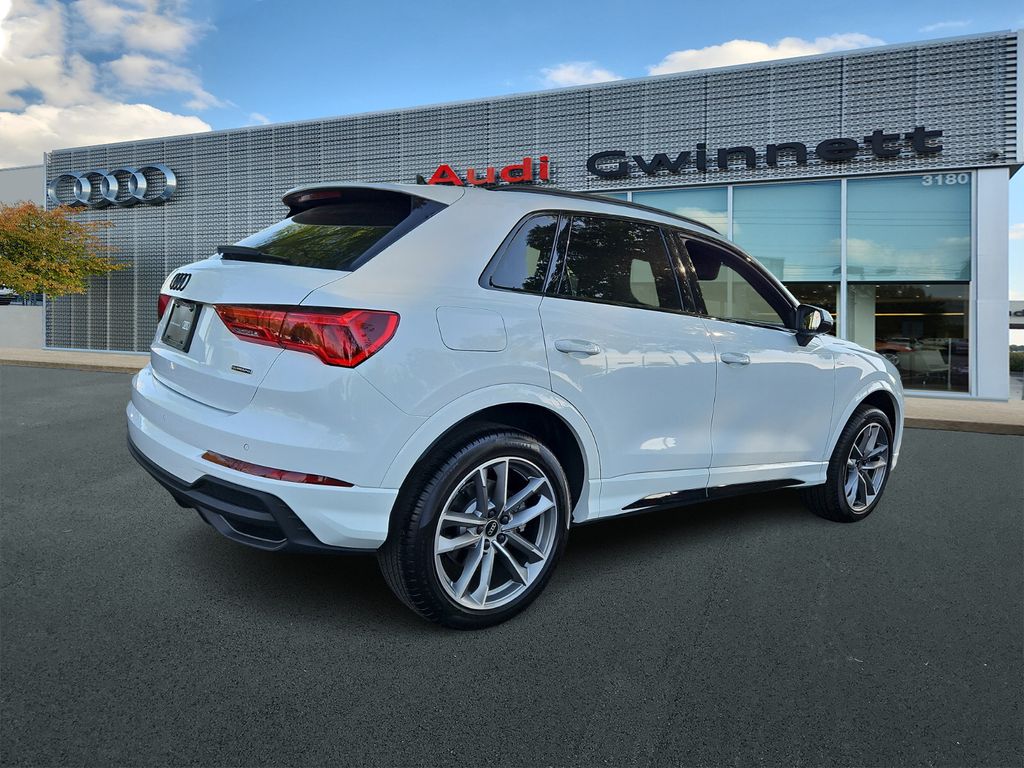 2025 Audi Q3 Premium photo