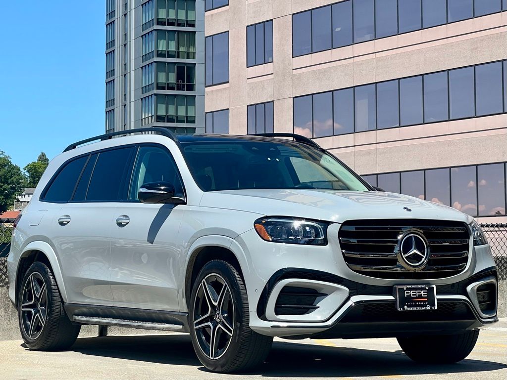 2024 Mercedes-Benz GLS GLS 450 4MATIC's photo