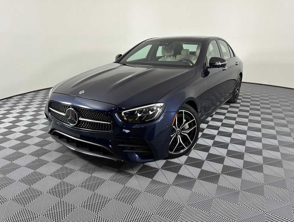 Thumbnail: 2021 Mercedes-Benz E-Class - 1