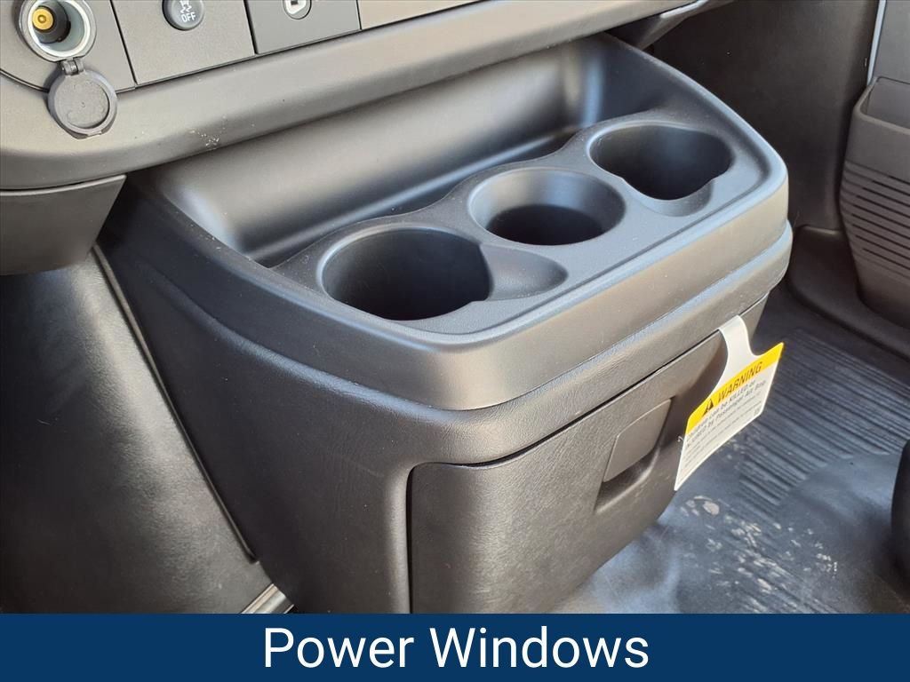 ChevroletExpress Cutaway9