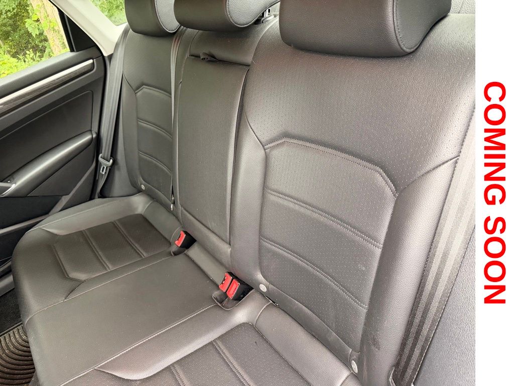 Used 2017 Volkswagen Passat Sedan