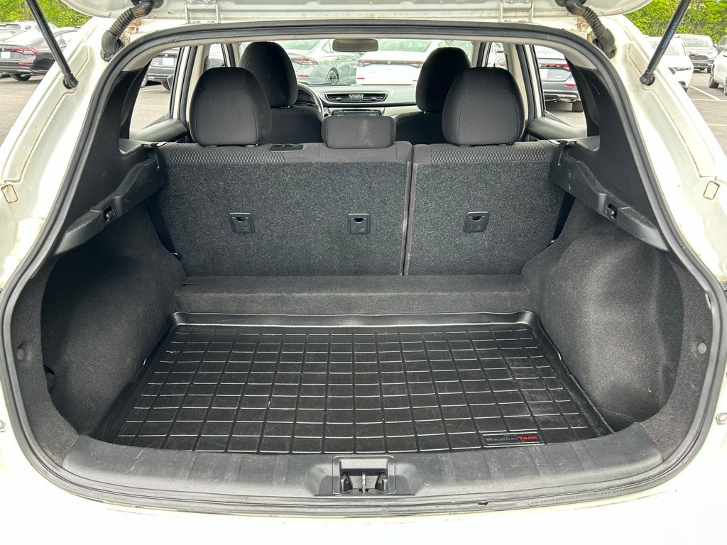 2017 Nissan Rogue Sport S 20