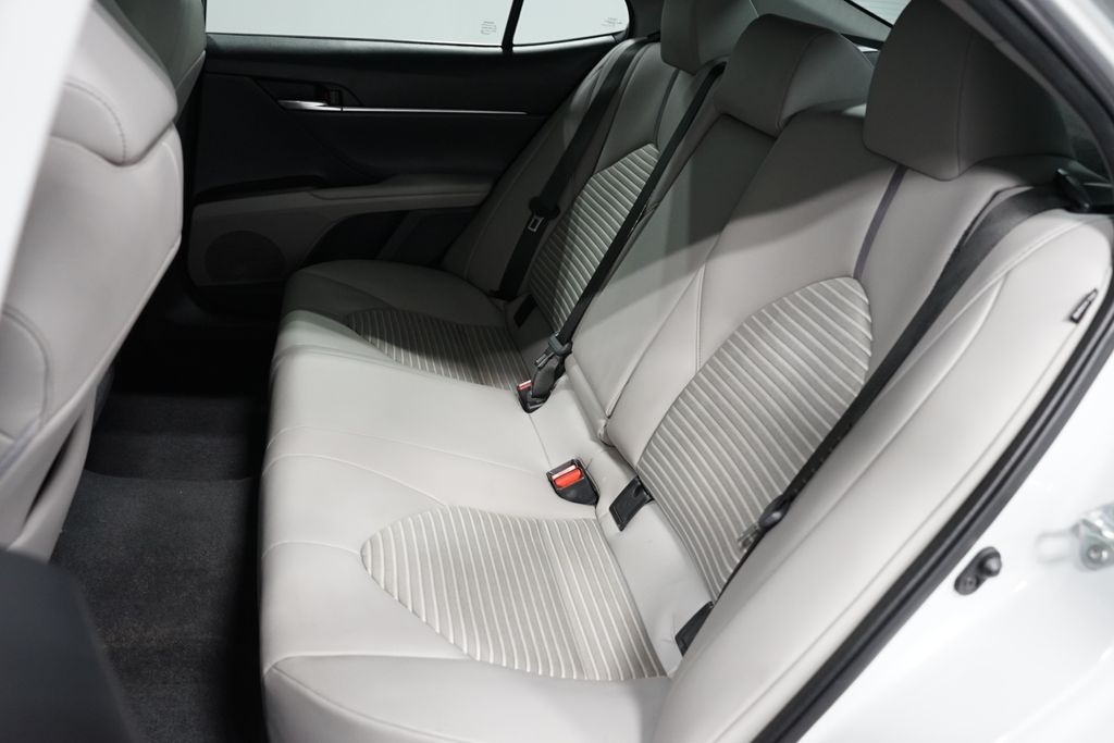 Thumbnail: 2023 Toyota Camry - 27