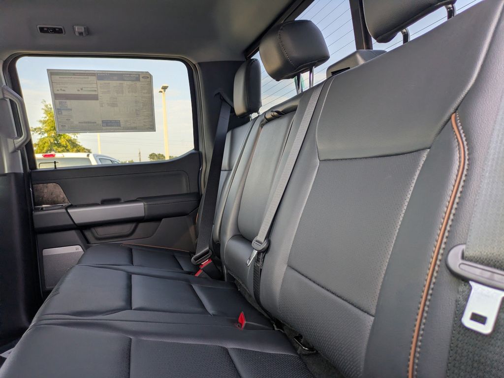 2026 Ford F-350 Super Duty LARIAT