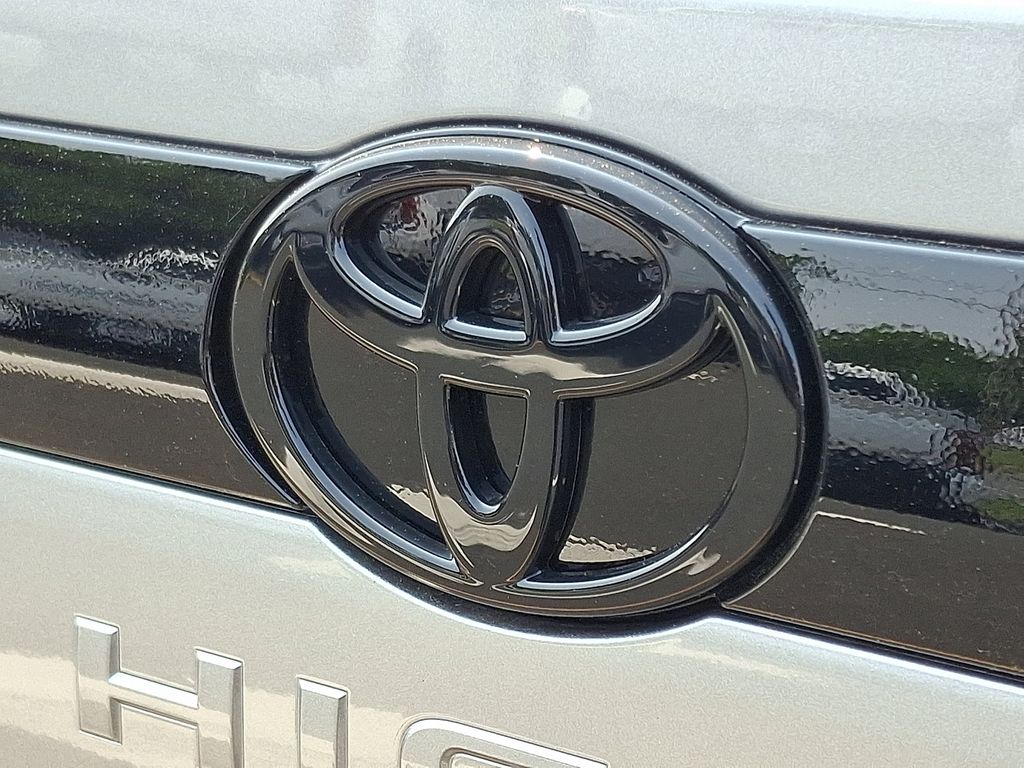 Thumbnail: 2025 Toyota Grand Highlander - 17