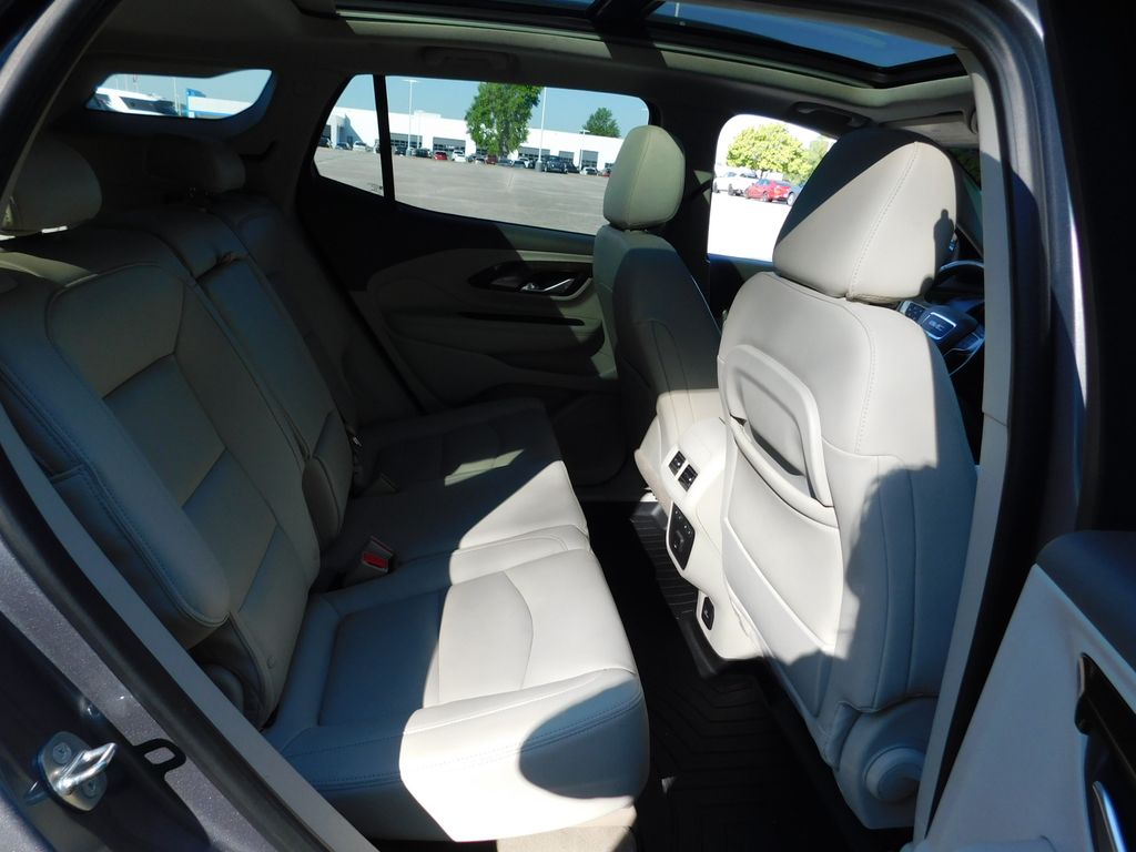 Thumbnail: 2020 GMC Terrain - 6