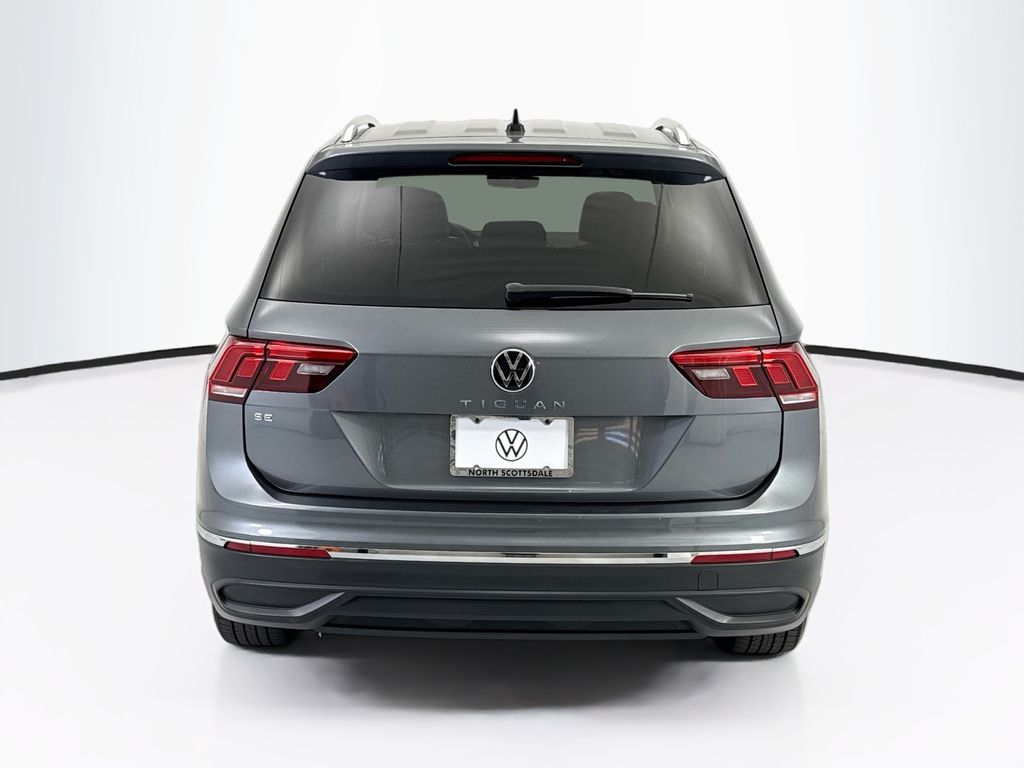 Thumbnail: 2023 Volkswagen Tiguan - 6