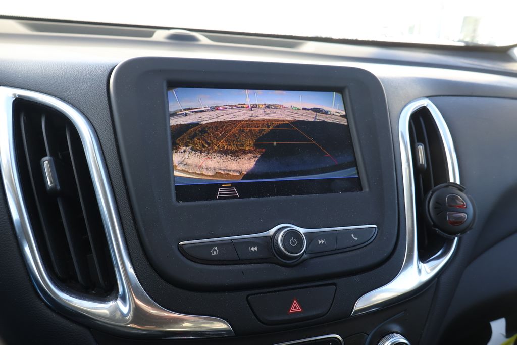 Thumbnail: 2021 Chevrolet Equinox - 22