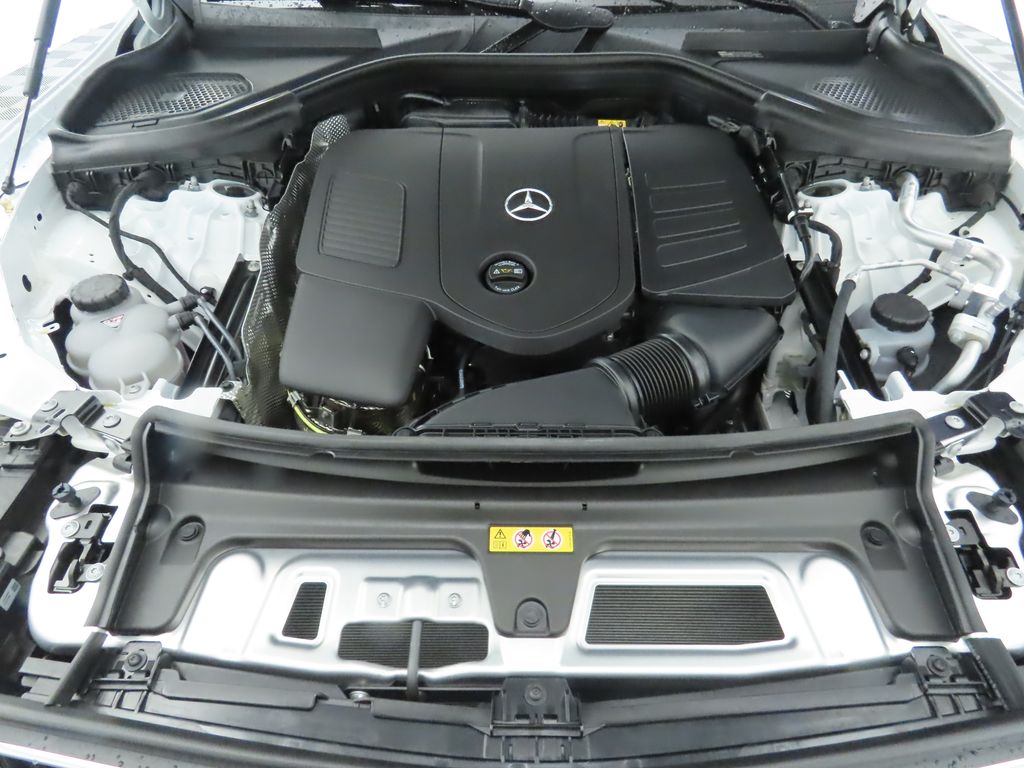 Thumbnail: 2026 Mercedes-Benz GLC - 30