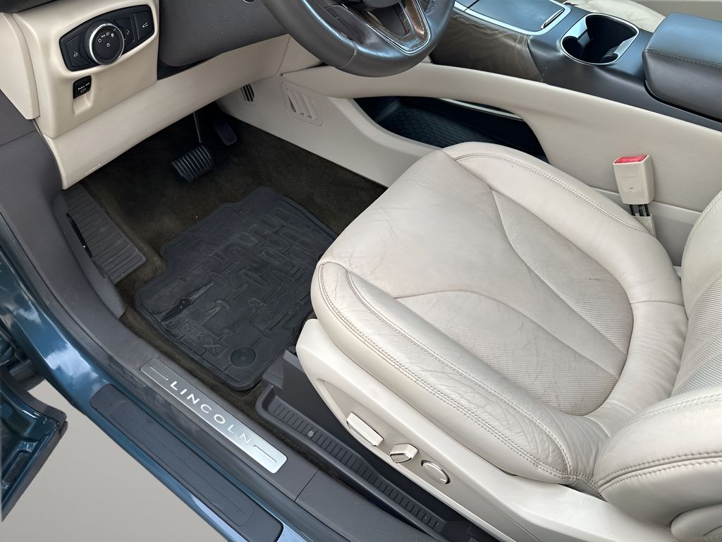 Used Car 2016 Lincoln Mkx  Reserve For Sale Under $15,000 In Austin, Texas