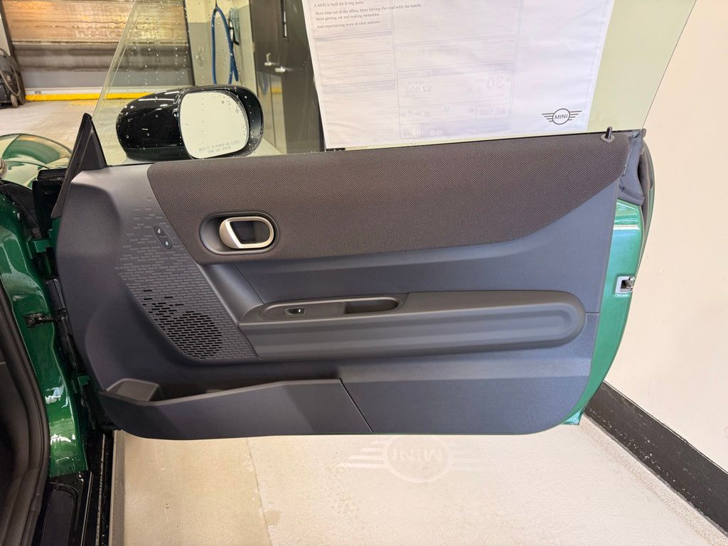 Thumbnail: 2026 MINI Cooper - 21