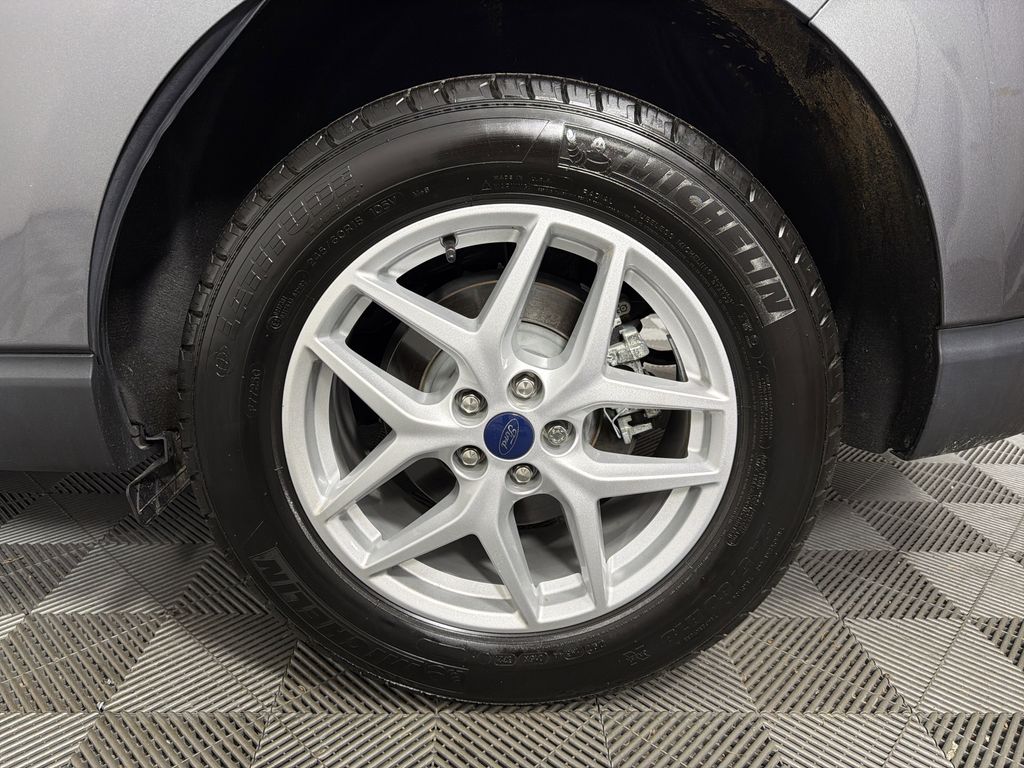 used 2021 Ford Edge car, priced at $20,900