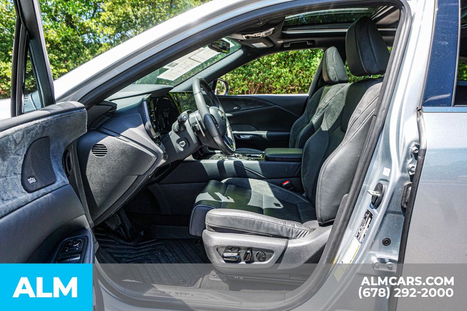 Used 2023 Silver Lexus 350 Luxury image 18