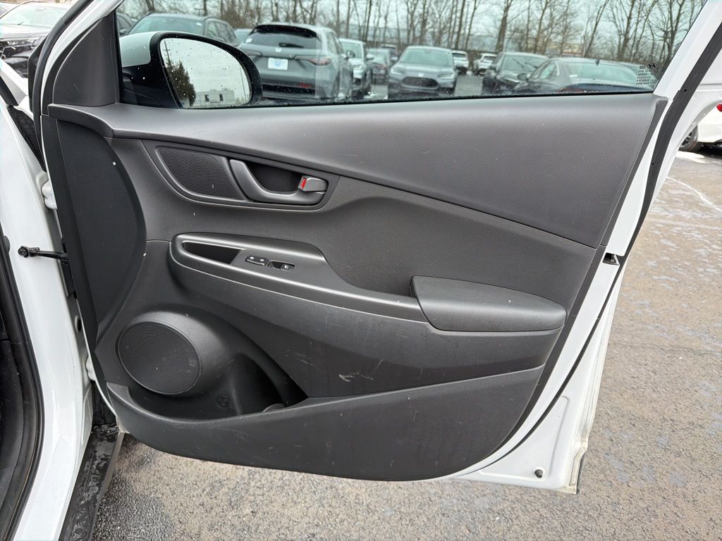 Thumbnail: 2019 Hyundai Kona - 25